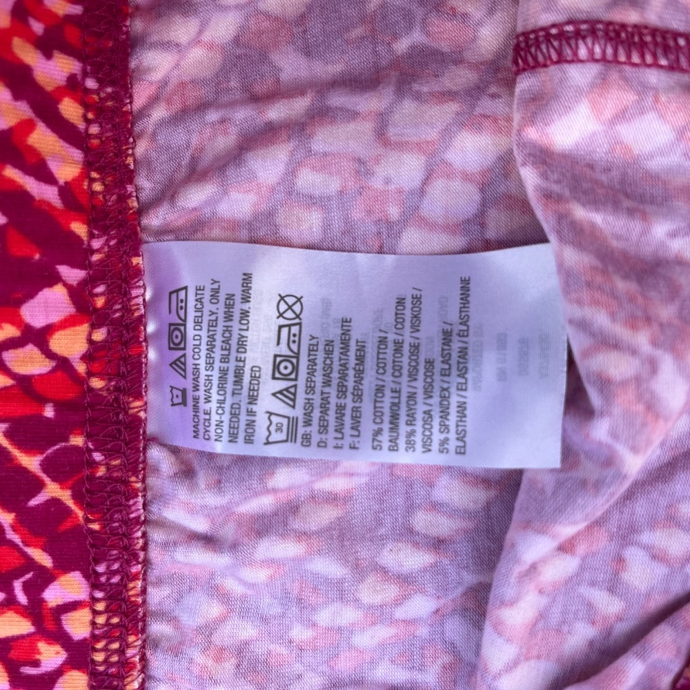 d&co Beach Plus Size 2XP Cropped Pants Pink Red Print Pull-On Stretch Casual - Picture 7 of 9